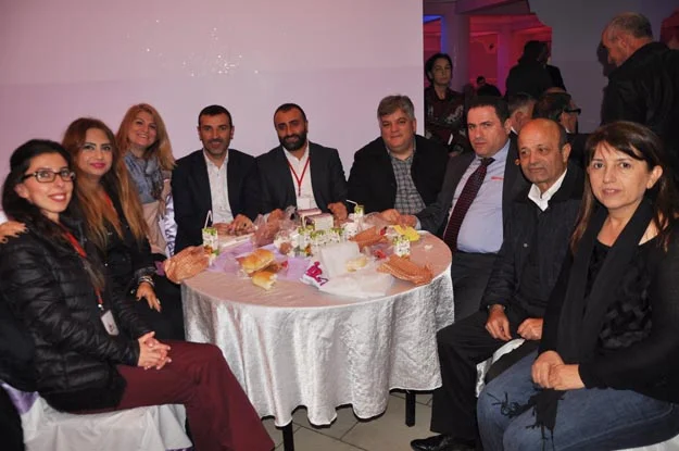 CHP’nin Beykoz İlçe Başkanı Mahir Taştan oldu… 4 chp kongre 2015 5 d1vGOjZeYR