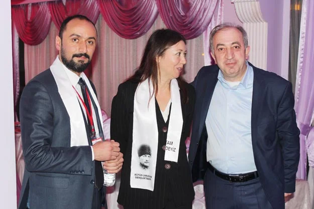 CHP’nin Beykoz İlçe Başkanı Mahir Taştan oldu… 7 chp kongre 2015 74 5y6PnTh3Dc