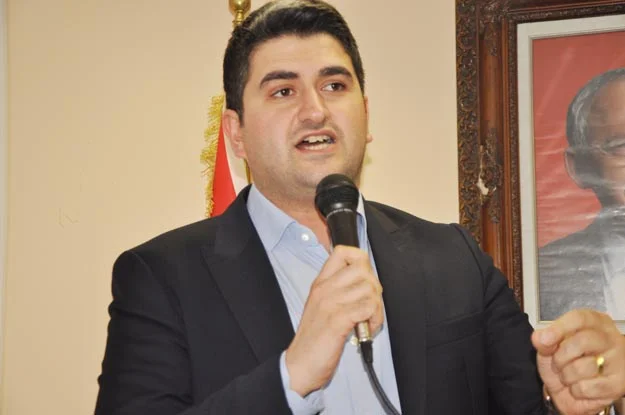 Beykoz'da CHP'lilerden gaf üstüne gaf 3 chp ser db 15 K0H8TcKfrX