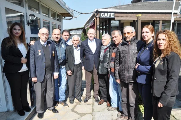 CHP'liler Beykoz'da şehit ruhunu yaşattı 3 chp sht beykoz 26 ByySLIbX0