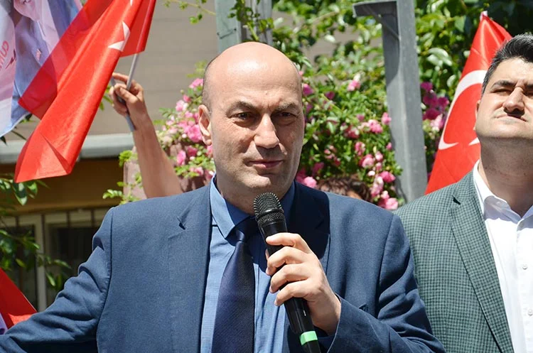 Akif Hamzaçebi Beykoz’da İnce’ye destek istedi 2 chp yenimahal 5urD559Ydc