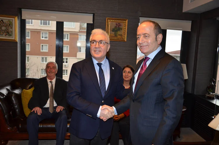 CHP Genel Sekreteri, Beykoz'u karış karış geziyor 1 chpgenelsekreteribeykozukariskaris 3 UBg8oit sM