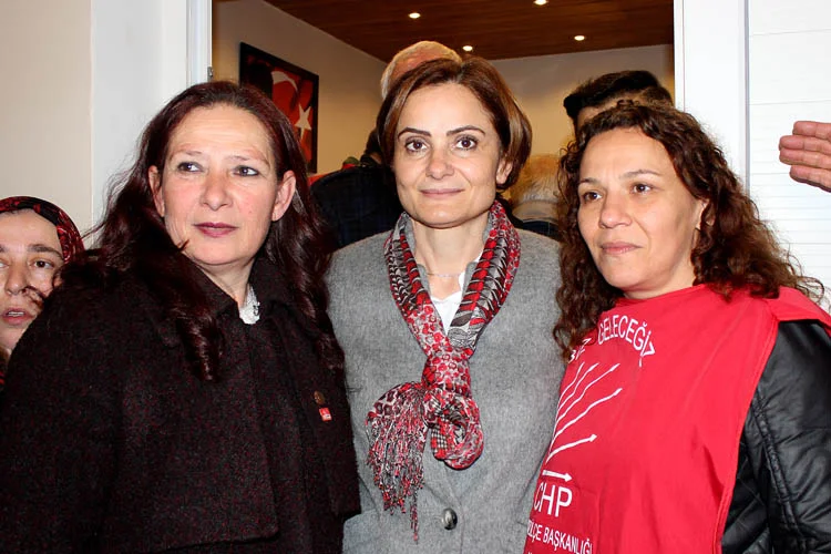 CHP Beykoz İncirköy Mahalle Temsilciliği açıldı 4 chpmahalleacilis 11 hmYLRTQ3Xk