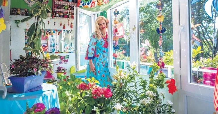 Beykoz'da çiçeklerle bezenmiş şampiyon balkon 1