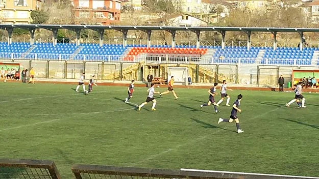 Çubukluspor işi ilk yarıda bitirdi 1 cubuk 2 kHDs56uUI2