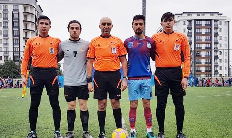 Çubukluspor gençleri zoru başaramadı 1 cubuk fzydATI8mm