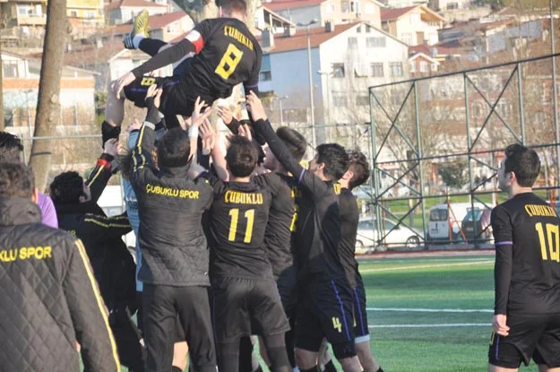 Çubuklu U-19 şampiyonluğa kavuştu 2 cubuklu u19 samp 8 kqnsNidywq