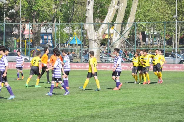 Çubukluspor U13 yenilgiyle tanıştı 1