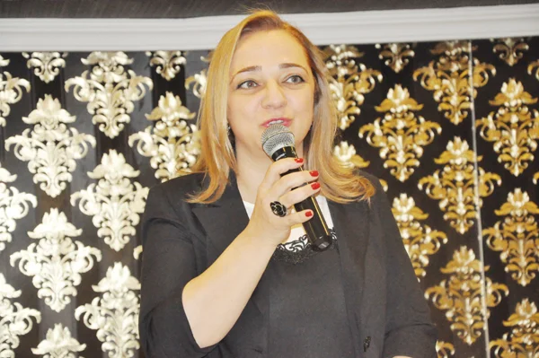 Kadınlar adeta birbiriyle yarıştı... 3 cubuku dernegi kadinla 4XbaIQewsR