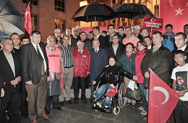 cumhur yuruyus beyko S66FlLMQhM