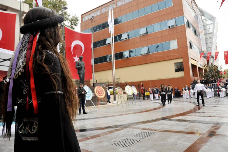 Beykoz'da 29 Ekim kutlamaları başladı 2 cumhuriyet beykoz 9 tF6lvOBOUv
