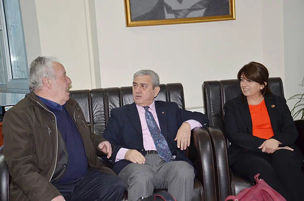 cuneyt pulant chp yi ziyaret etti 6 Q0iZ9lRsK7