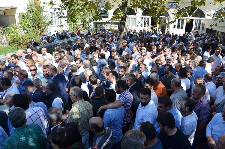 Beykoz Meclis Üyesi Tuncer Dede’nin baba acısı 4 ded CABdI4Vjav