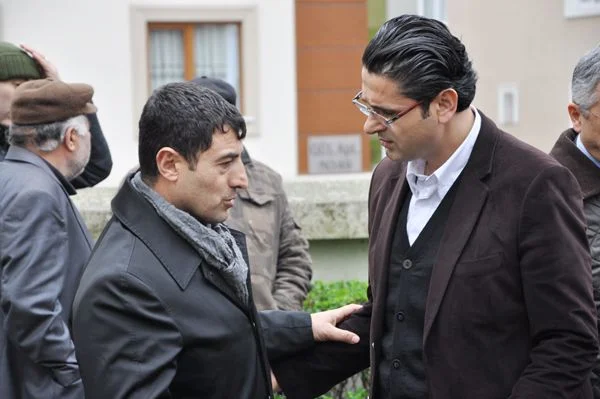 dede cenaze JpCt8uJ2Go