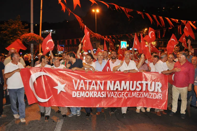 Beykoz demokrasi için yine ayaktaydı…. 1 demokrasi nobeti radyo 26 abw6zgbAe1