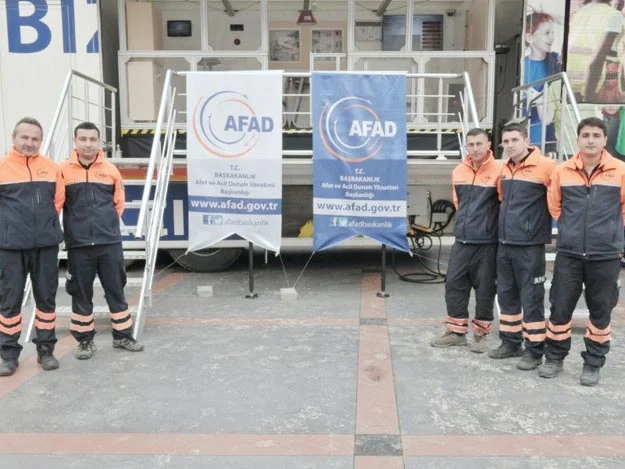Beykoz'da bir günlük deprem eğitimi 1 deprem 3 0Via SQYLC