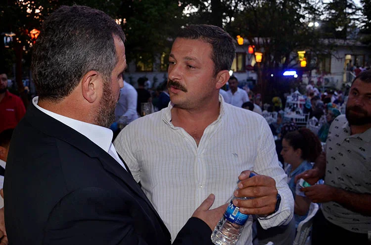 Hanefi Dilmaç, Beykoz gençliğine teslim oldu 7 dilmac genc iftar uwtgYLXmFh