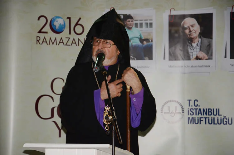 Dini liderler Beykoz'da iftar yaptı 3 dini liderler beykoz 11 Yj BtpR7UD