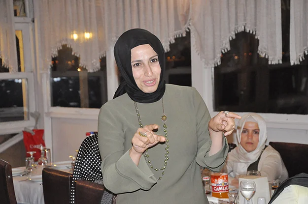 dostbeykoz aile yeme iVr9gq DCw