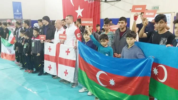 Beykoz'da Karma Dövüş Şampiyonası 1 dovus 6 gCdIQUXLhm