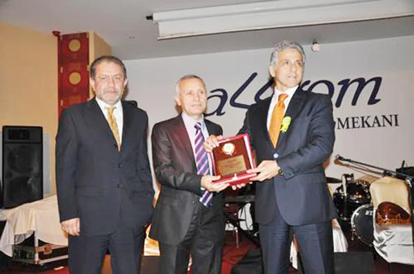 dusmez tal 1KqcLDddip