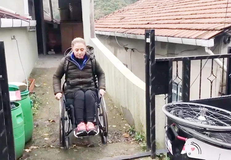 Ebru Bulgurcu, lütfen bize engel olmayın 6 eb hSEuNCRK6C