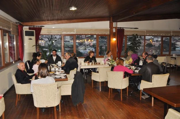 Beykozlu Ebru Bulgurcu çok mutlu oldu 2 ebru bulgurcu beykoz db 13 nBr2YplpSX