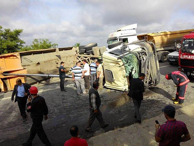 Beykoz Elmalı Kavşağı'nda kamyon nöbeti 5