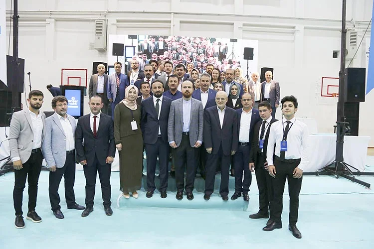 Bilal Erdoğan Beykoz’da gençlerle buluştu 7 ens 48deAb8REc