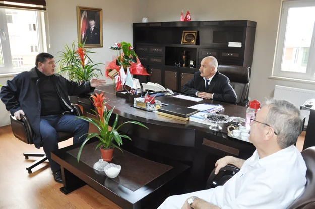 Beykoz Kızılayı'ndan Başhekim Erdoğdu'ya ziyaret 3