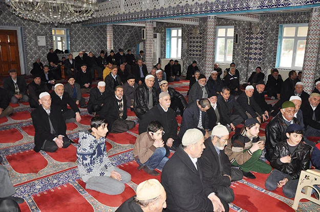 erdem celik mevlit 6 XoP4rdO7FF