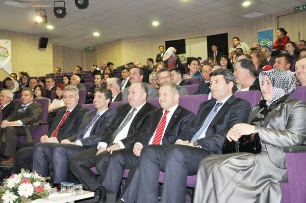 Bilezik Veremedi ama Aracılık Etti 2 erdogan yenikapi 640 QbfC6yVUz6