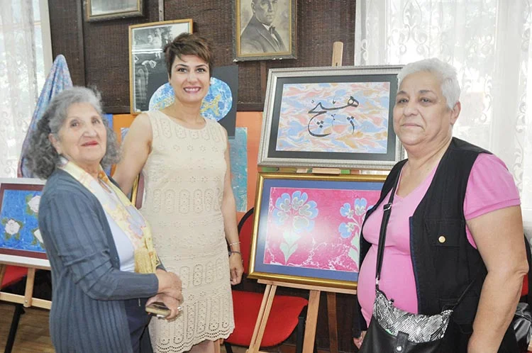 Beykoz Kanlıca’da ebru sergisine yoğun ilgi 3 ergi beyko 2OYBi Nwtu