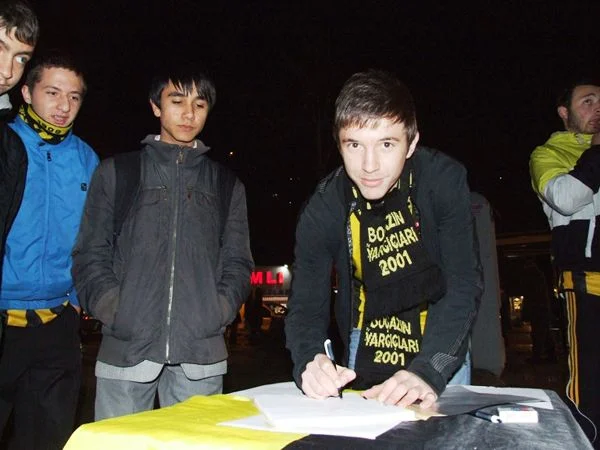 Beykoz taraftarı oturma eylemi başlattı 2 eylem hab sc7lCvD87Q