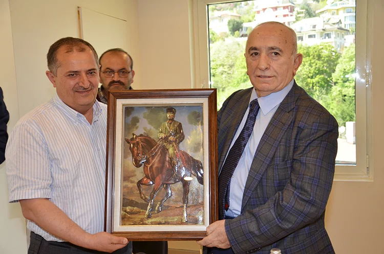 Artvin’in Beykoz’daki gönül kapısı İsmet Acar 3 fen lisesi ismet acar 23 8NSu2cCEeK