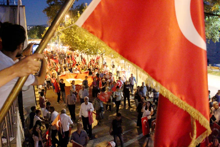 CHP Beykoz'da, Zaferi fener alayıyla kutladı 3 fener alayi secili 8 yooW2H8TzU