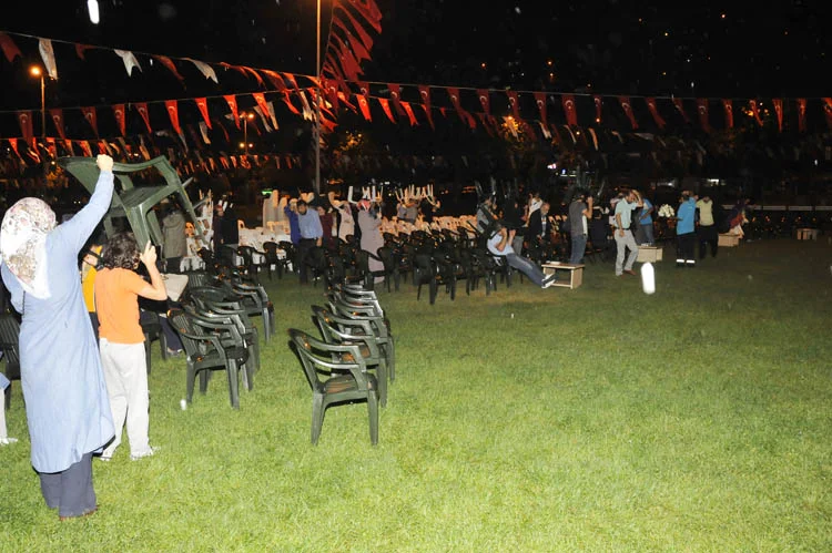 Beykoz Çayır Festivali yağmura takıldı 1 fest yag 2 mMtnB2MpMP