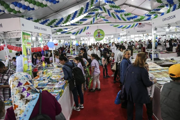 Beykoz Çocuk Kitapları Fuarı cıvıl cıvıl 1 fu WCLU3hF mF