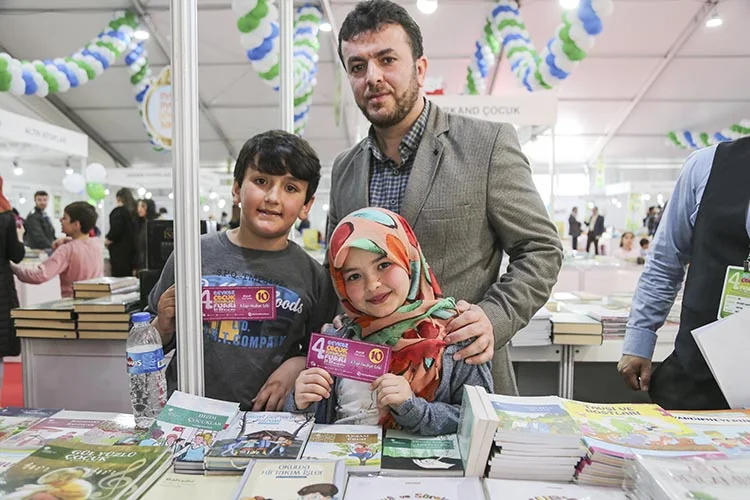 Beykoz 4. Çocuk Kitapları Fuarı açılışına yoğun ilgi 4 fuar 2 jRRH gJ28y