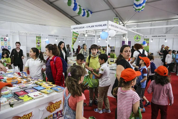 Beykoz Çocuk Kitapları Fuarı cıvıl cıvıl 3 fuar 5 4ik1U18MMe