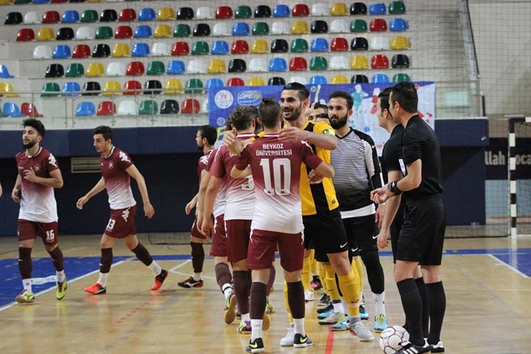 Beykoz Üniversitesi futsal şampiyonu 1 futs 0r9mqePfsK