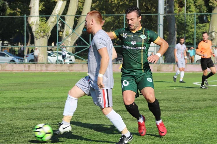 Gümüşsuyuspor, Beykoz’da beraberliği yakaladı 1