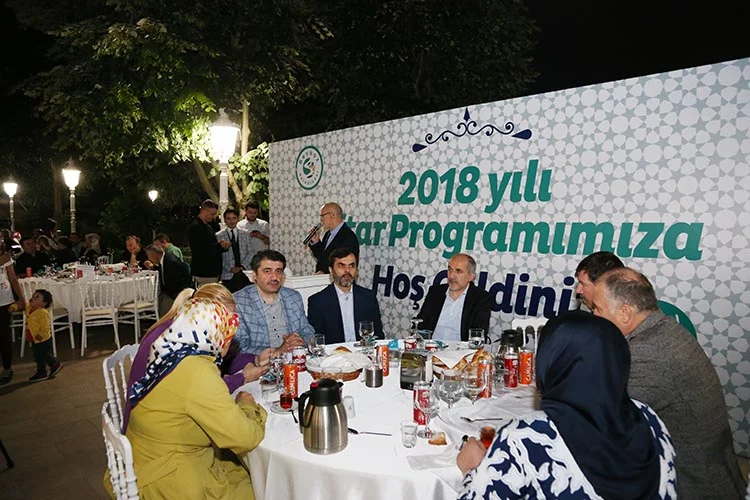 Gönül Sofrası şehit yakınları ve gazileri ağırladı 3 gazi iftar beykoz 5 JUbkVw 5Uv