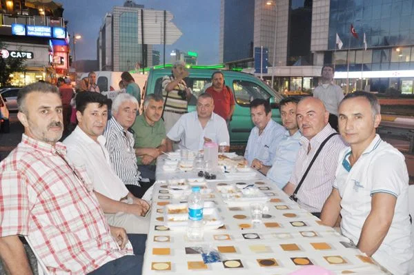 Beykozlu Giresunlular'dan 30 gün iftar 1