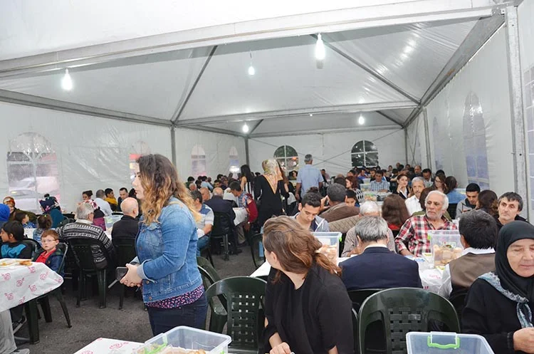 Giresun İftar Çadırı yetişemeyenlerin uğrak yeri 1 giresun cadir 3 kISE0Id6Bd