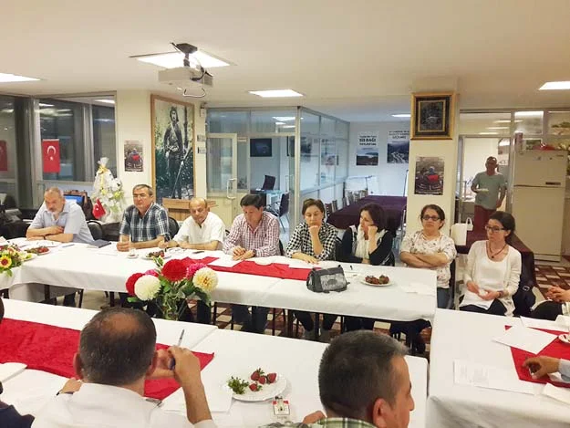 Giresunlular Beykoz'da siyasi parti gibi 2 giresun genisletilmis yonetim 08 4ukvo5 Oz