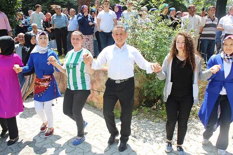 Giresunlular 27. Kez Kaymakdonduran’da buluştu 3 giresun kaymakdonduran 2016 16 F34N6IDmnU