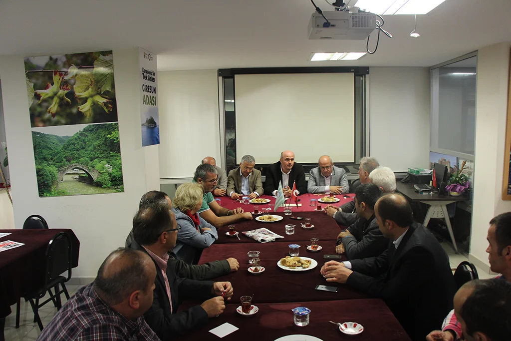 giresun meclis dernek 1 5YfyMLenvX