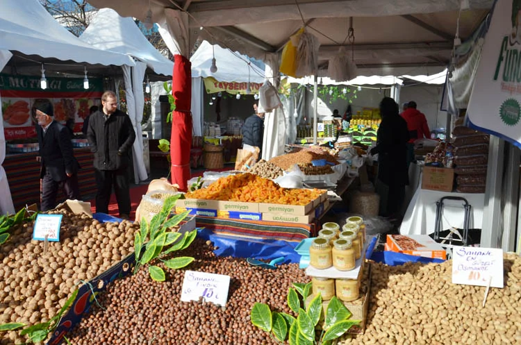 Giresunlulardan cağ kebaplı yöresel pazar 2 giresunyoresel 4 sWf78KIChw