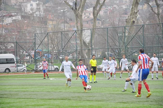 Göllüspor evinde teslim oldu: 3-4 1 gol DdRKr5tyFu